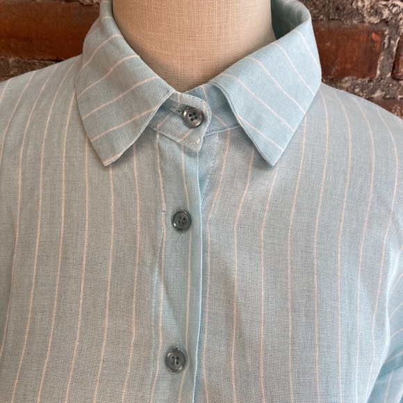 NWT BooHoo Linen Look Pinstripe Oversized Shirt - Picture 3 of 7